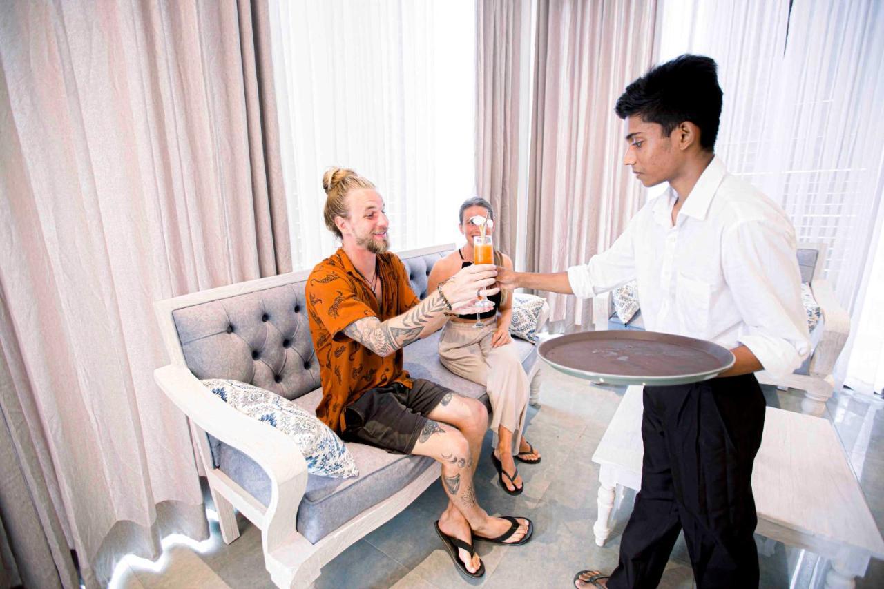 Emerald Bay Resort 미리사 외부 사진